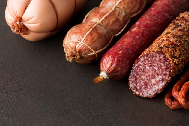 confezionamento-salame-a-insaccati-a-fette.jpg